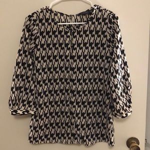 The Limited Houndstooth 3/4 blouse